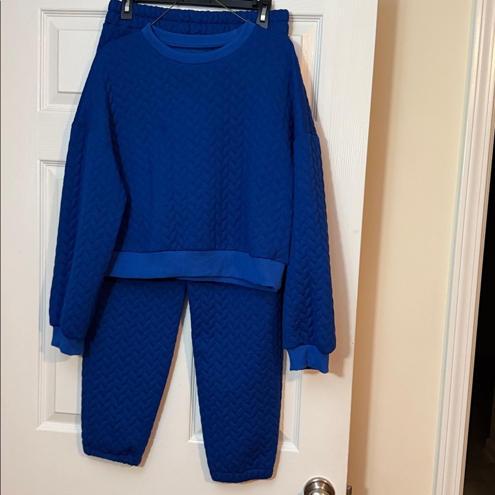 SHEIN Royal Blue Quilted Loungewear Set